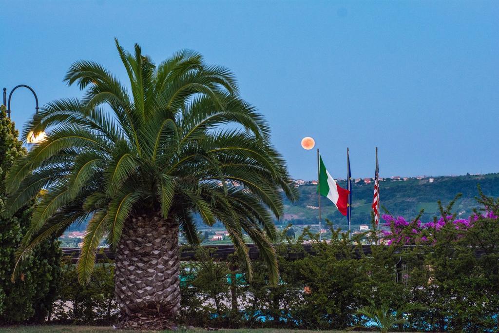 Hotel Tenuta Querce Grosse Francavilla Al Mare Exterior foto