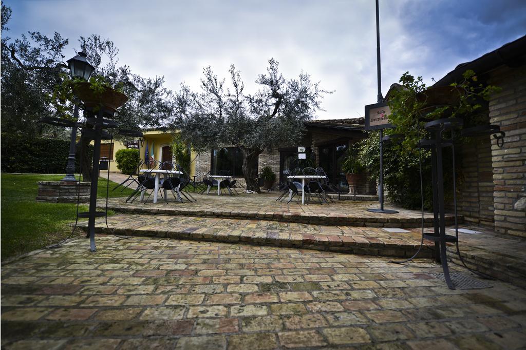 Hotel Tenuta Querce Grosse Francavilla Al Mare Exterior foto